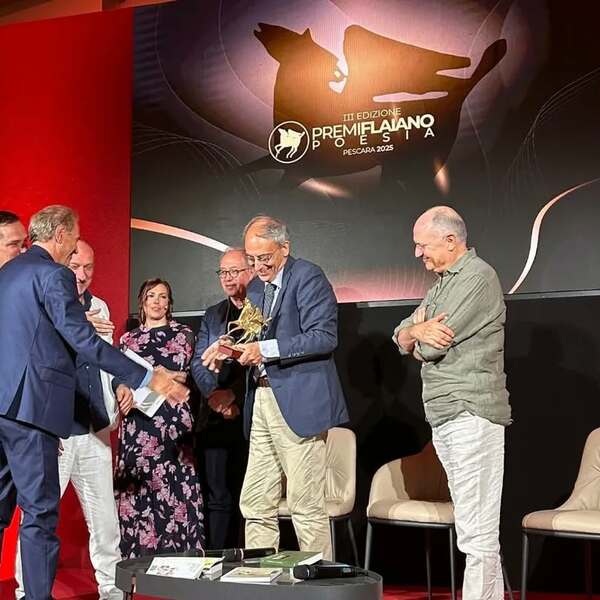 Michele Porzio Vince Il Pegaso D'oro Per 'Il Canto Della Terra', Ed- La Nave Di Teseo